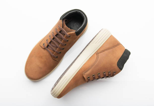 Stylish men and women footwear online including sneakers, sandals and casual shoes